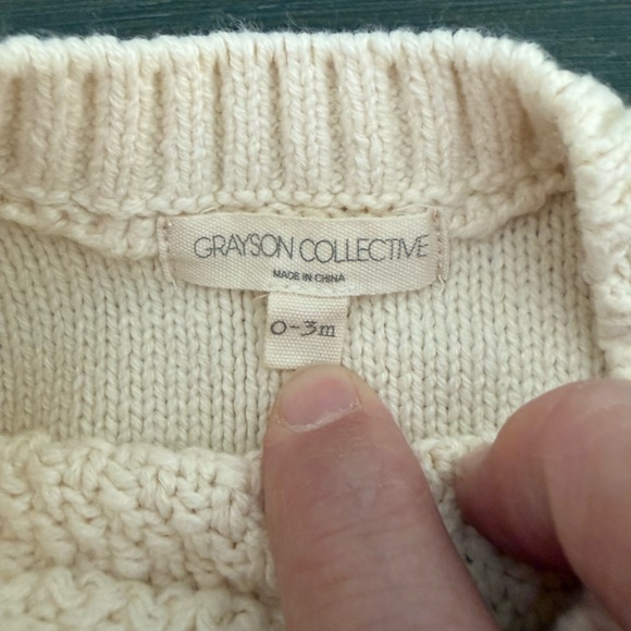 Grayson Collective Baby Boy 0-3 Mo Cream Cable Knit Sweater and Brown Pants Set - Picture 3 of 7